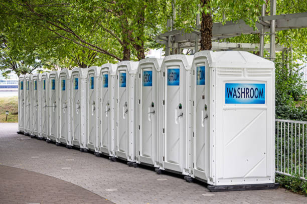 Portable bathroom rental in Bellair Meadowbrook Terrace, FL